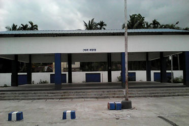 Open Market Shed,Mainaguri Krishak Bazar